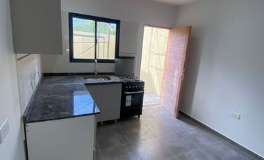 Dúplex en venta c/ cochera en Santa Teresita