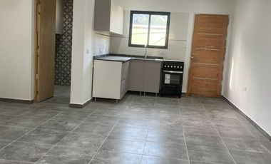 Dúplex en venta c/ cochera en Santa Teresita