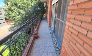 Venta PH 3 Amb + 2 Locales Ciudadela