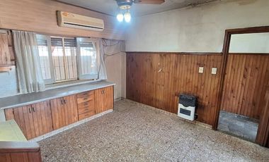 Venta PH 3 Amb + 2 Locales Ciudadela