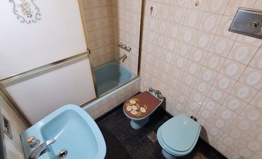 Venta PH 3 Amb + 2 Locales Ciudadela