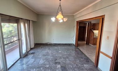 Venta PH 3 Amb + 2 Locales Ciudadela