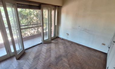 Venta PH 3 Amb + 2 Locales Ciudadela