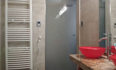 Duplex con tres cocheras y patio. APTA CREDITO