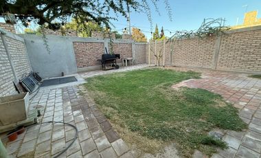 CASA ALTOS DE RIVADAVIA. 2 HABITACIONES, 2 BAÑOS.