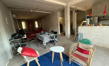 CASA ALTOS DE RIVADAVIA. 2 HABITACIONES, 2 BAÑOS.