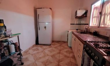 VENTA CASA MULTIFAMILIAR ALDO BONZI