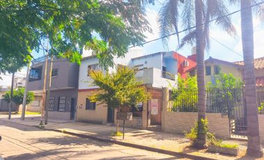 VENTA CASA MULTIFAMILIAR ALDO BONZI