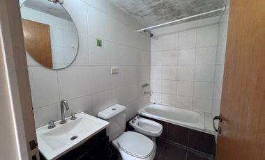 VENTA 2 AMBIENTES C/ COCHERA CENTRO MORENO