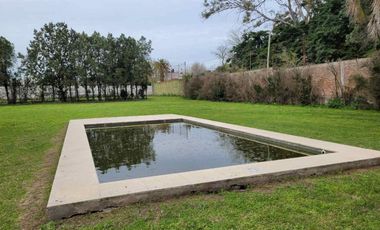 QUINTA VENTA MONTE GRANDE CON SALON DE FIESTAS