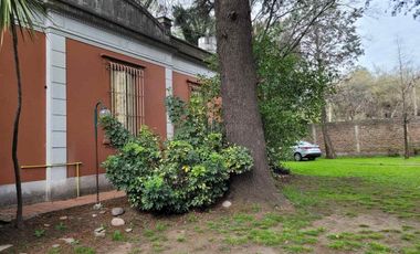 QUINTA VENTA MONTE GRANDE CON SALON DE FIESTAS