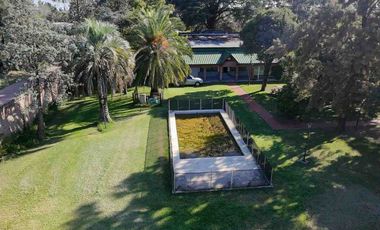 QUINTA VENTA MONTE GRANDE CON SALON DE FIESTAS