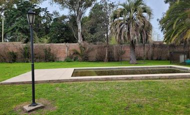 QUINTA VENTA MONTE GRANDE CON SALON DE FIESTAS