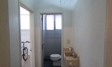 VENTA CASA 5 AMBIENTES EN TEMPERLEY