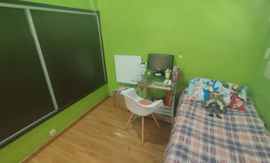 VENTA CASA 5 AMBIENTES EN TEMPERLEY