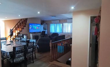 VENTA CASA 5 AMBIENTES EN TEMPERLEY