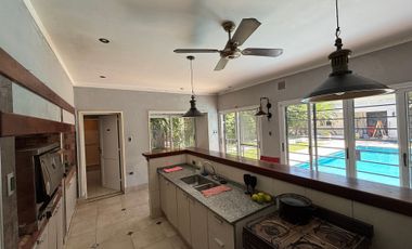 CASA DE CATEGORÍA - SAUCE VIEJO