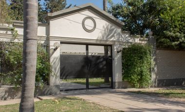 CASA DE CATEGORÍA - SAUCE VIEJO