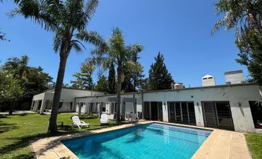 CASA DE CATEGORÍA - SAUCE VIEJO