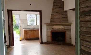 CHALET EN VENTA SOBRE LOTE DE GRAN SUPERFICIE