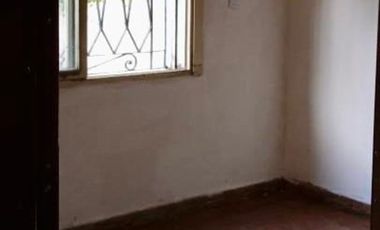 CHALET EN VENTA SOBRE LOTE DE GRAN SUPERFICIE