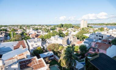 VENTA DPTO 3 DORMITORIOS + 2 COCHERAS BV. GALVEZ