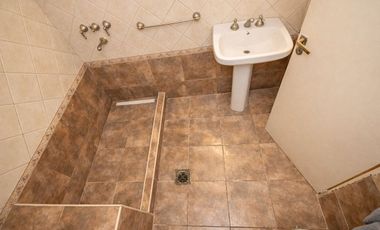 VENTA DPTO 3 DORMITORIOS + 2 COCHERAS BV. GALVEZ