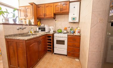 VENTA DPTO 3 DORMITORIOS + 2 COCHERAS BV. GALVEZ