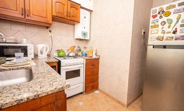 VENTA DPTO 3 DORMITORIOS + 2 COCHERAS BV. GALVEZ