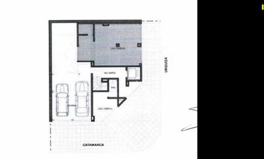 EN VENTA LOCAL COMERCIAL EN MACROCRENTRO