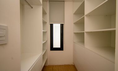 VENTA - PISO DE 3 DORMITORIOS CON COCHERA