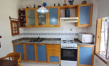 VENTA CASA 4 AMB JOSE MARMOL PILETA QUINCHO