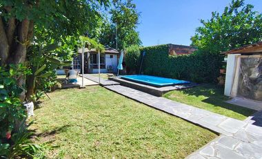 VENTA CASA 4 AMB JOSE MARMOL PILETA QUINCHO