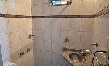 VENTA CASA 4 AMB JOSE MARMOL PILETA QUINCHO