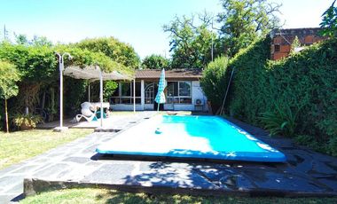 VENTA CASA 4 AMB JOSE MARMOL PILETA QUINCHO