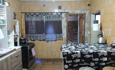 Venta Casa multifamiliar deposito El Talar TIGRE