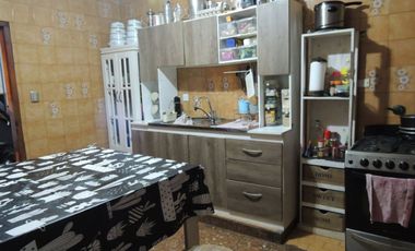 Venta Casa multifamiliar deposito El Talar TIGRE