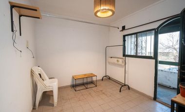 REMAX VENDE CASA EN BARRIO CANDIOTI