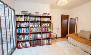 REMAX VENDE CASA EN BARRIO CANDIOTI