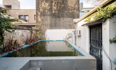 REMAX VENDE CASA EN BARRIO CANDIOTI