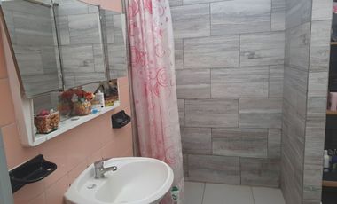 VENTA Casa + 2 departamentos en excelente entorno
