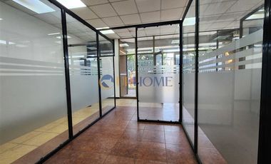 Local Comercial en Arriendo en Los Platanos