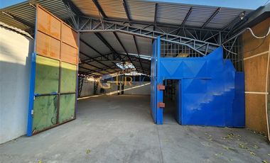 Local Comercial en Arriendo en Los Platanos