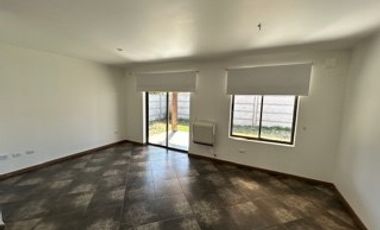 Casa en Arriendo en Sector las Rastras San Valentin