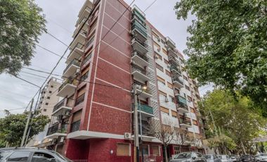 Departamento VENTA Lanús 4 AMBIENTES patio