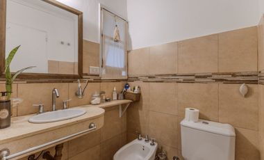Departamento VENTA Lanús 4 AMBIENTES patio