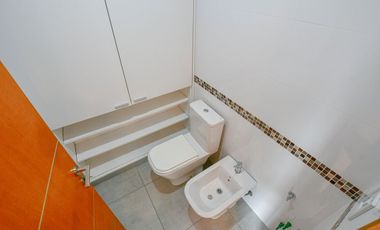 CASA EN VENTA EN CITY BELL 4 DORMITORIOS
