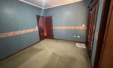 VENTA CHALET 5 AMB, C/COCHERA Y QUINCHO-JOSE C PAZ