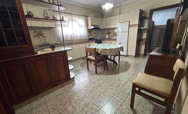 VENTA CHALET 5 AMB, C/COCHERA Y QUINCHO-JOSE C PAZ