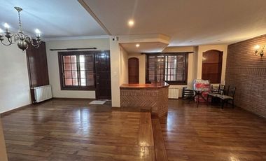VENTA CHALET 5 AMB, C/COCHERA Y QUINCHO-JOSE C PAZ